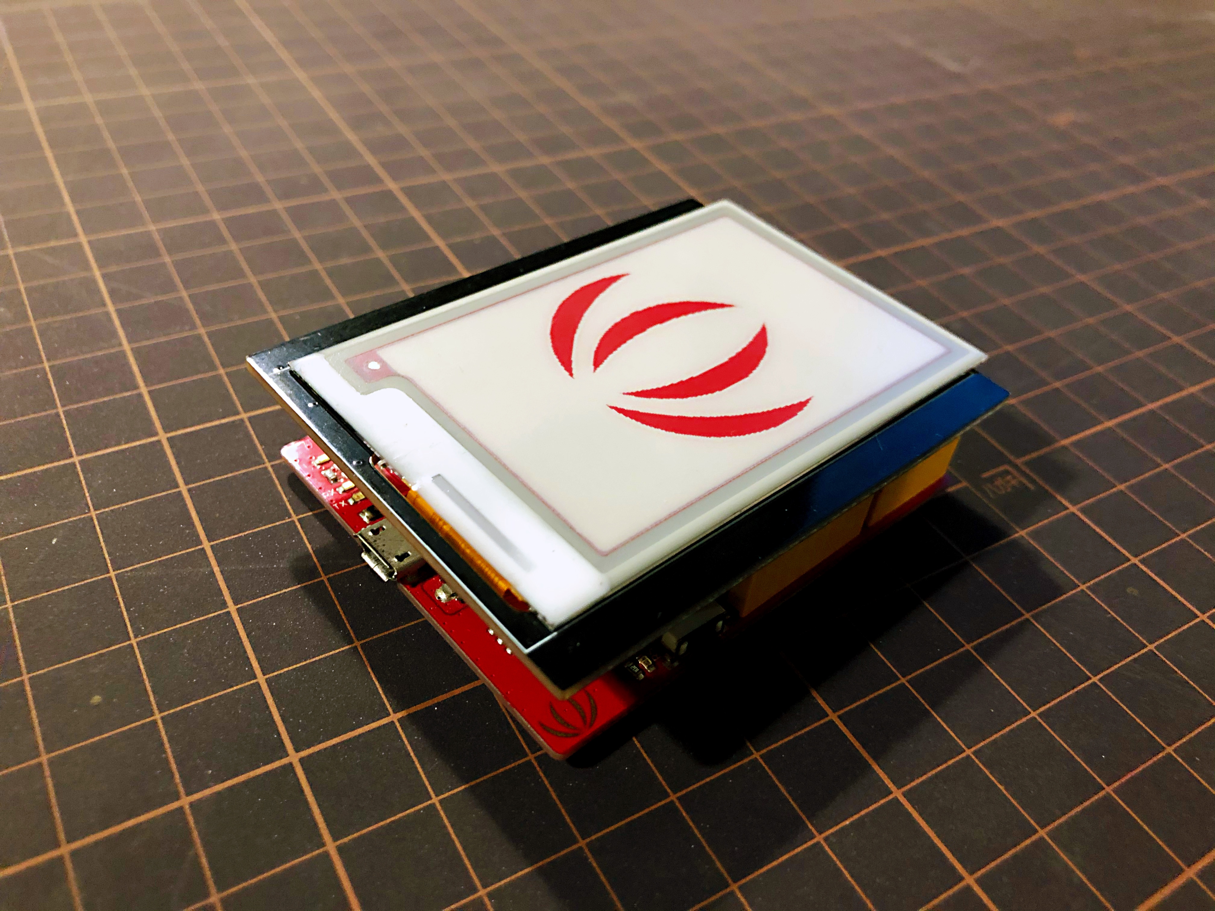 Triple-Color E-Ink Shield for Arduino' connect