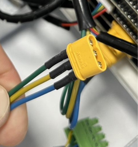 Motor wiring detail image 1